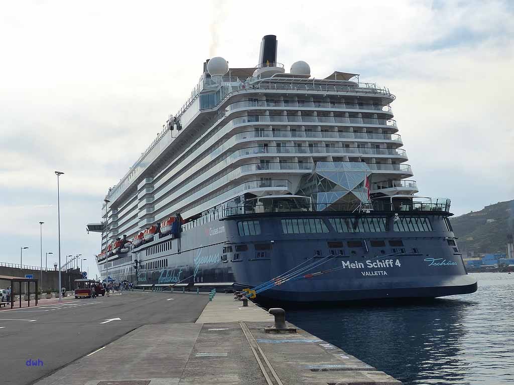 Mein Schiff 4,