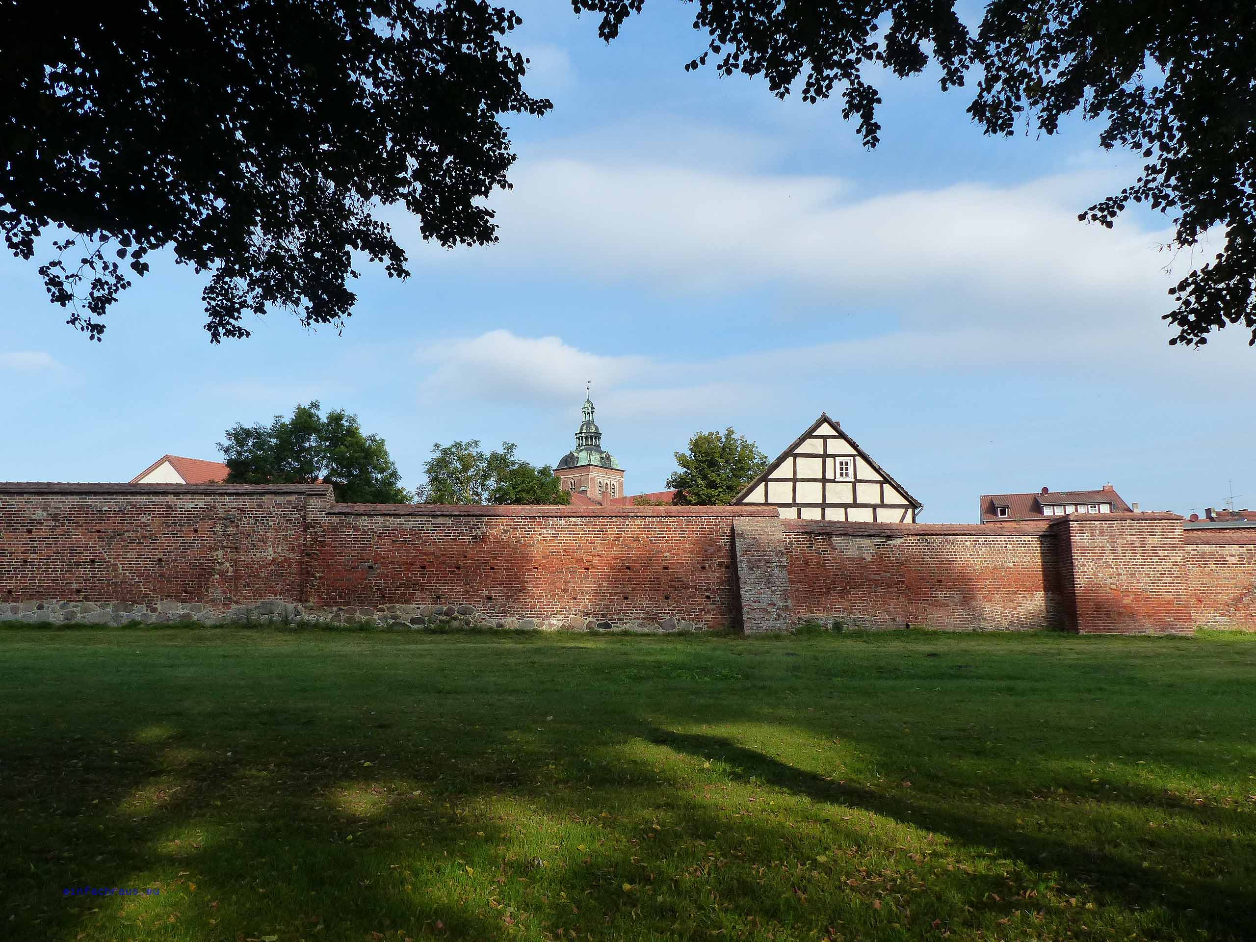 Einzigartig und imposant: die Stadtmauer von Wittstock