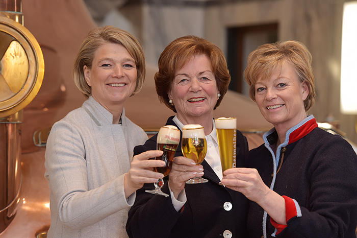 Simone, Renate und Friederike Strate, Foto: Brauerei Strate