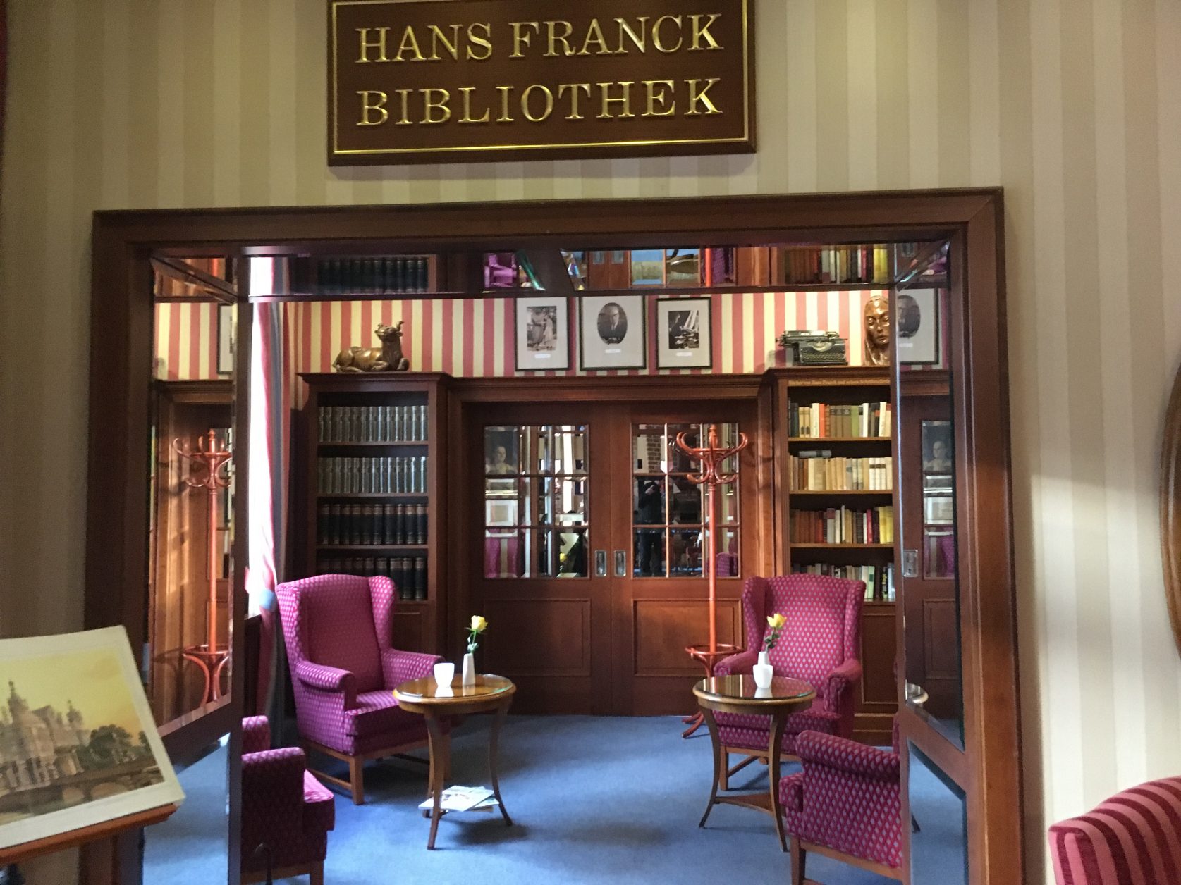 Blick in die Hans-Franck-Bibliothek, Foto: Weirauch
