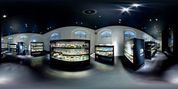 Panorama-terra_mineralia, Dauerausstellung der TU Bergakademie Freiberg, Eingangshalle_Foto Jan Rieger_Internetversion (2)