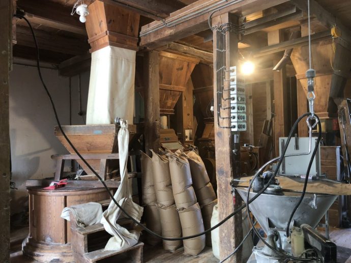 Beeindruckende Mühlenszenerie in der Obermühle Gottsdorf