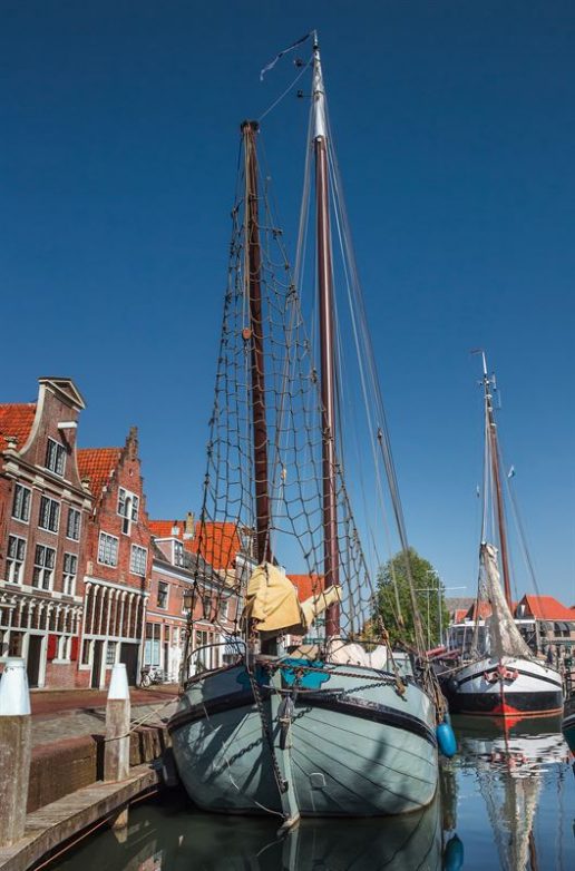Neu im A-ROSA Ausflugsangebot ist auch eine Fahrt mit dem Plattbodenschiff über das Ijsselmeer. Foto: A-ROSA Flussschiff GmbH
